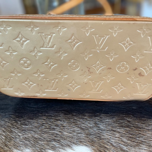Authentic Louis Vuitton - Picture 4 of 6